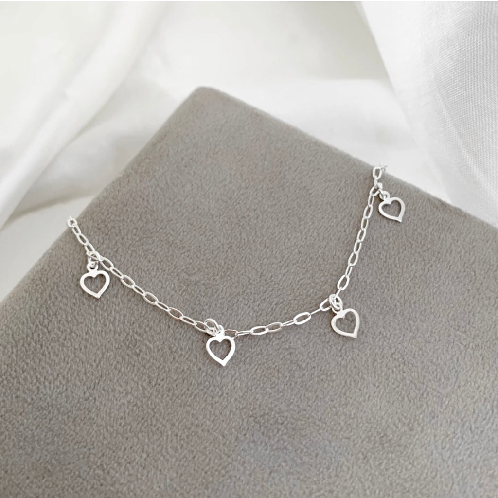 Pulseira Feminina 5 Corações Vazados Prata 925