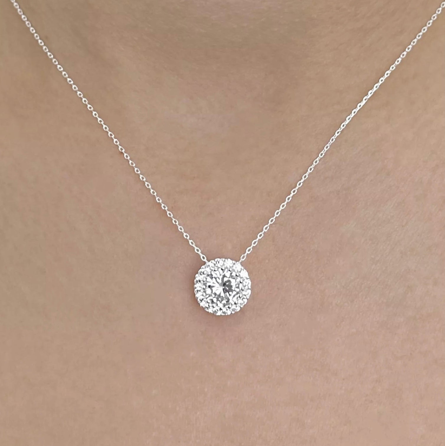 Colar Feminino Luxo Ponto de luz com Micro Zircônias Cristal Prata 925
