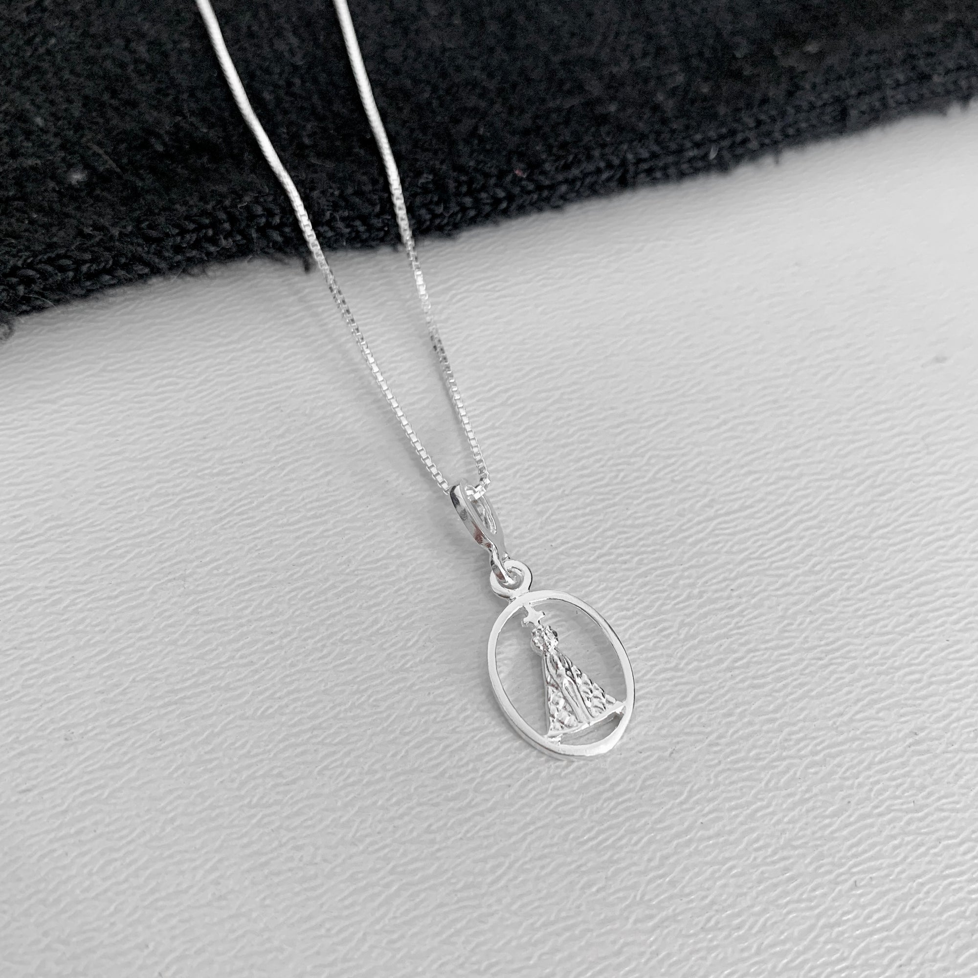 Colar Nossa Senhora Aparecida Oval Prata 925