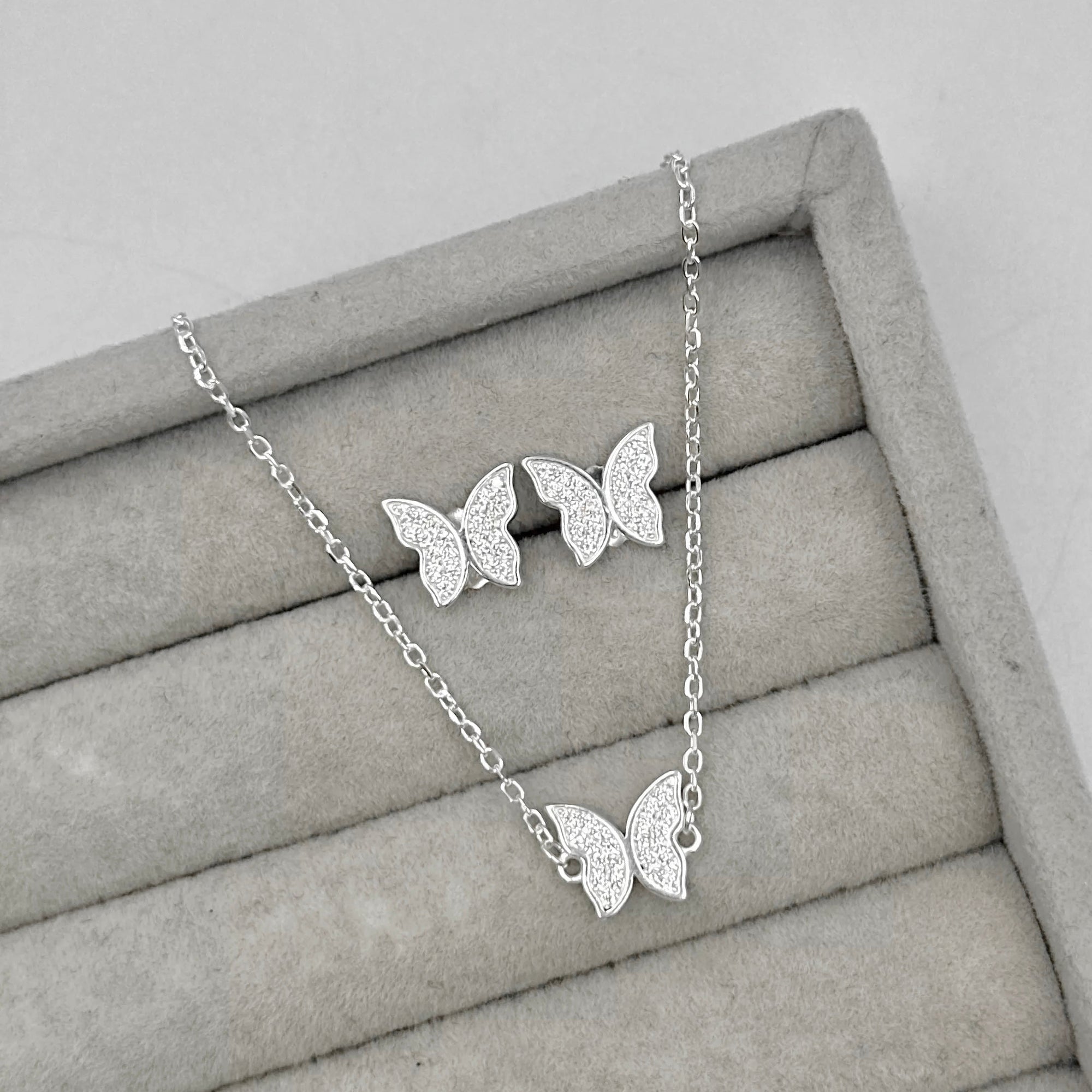 Conjunto Feminino Borboleta Cravejada Luxo Prata 925